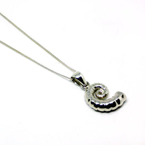 ammoniteheart-ammonite-seashell-ocean-heirloom-necklace-cicelycliff-ethical-luxury-sustainable-jewelry-bespoke