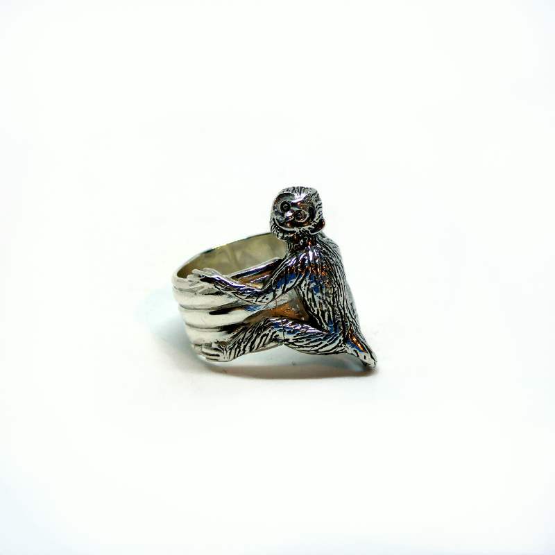 gibbonhug-ring-ethical-sustainable-organic-luxury-jewelry-fairtrade-conservation-charity-gibbon-monkey